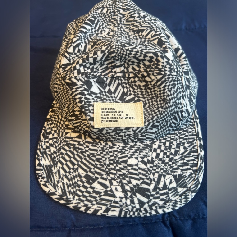 Nixon Hat